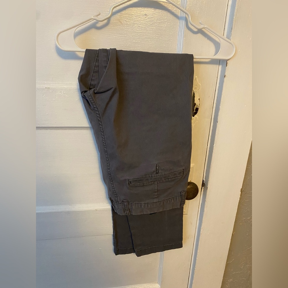 H&M skinny LOGG stretch coupe pants.